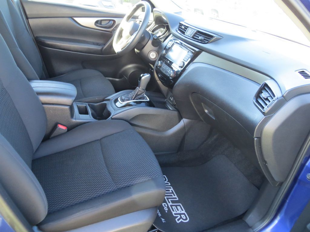 2019 Nissan Rogue Image 9