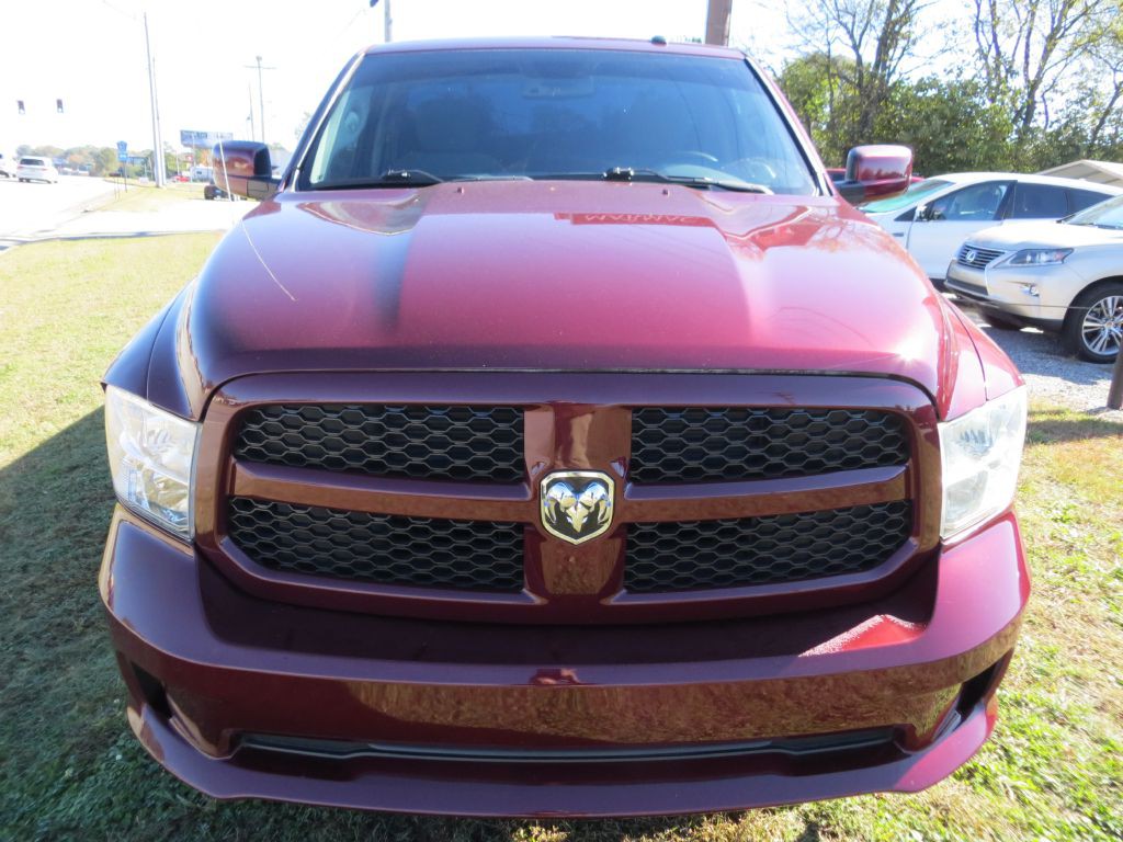 2018 RAM 1500 Image 2