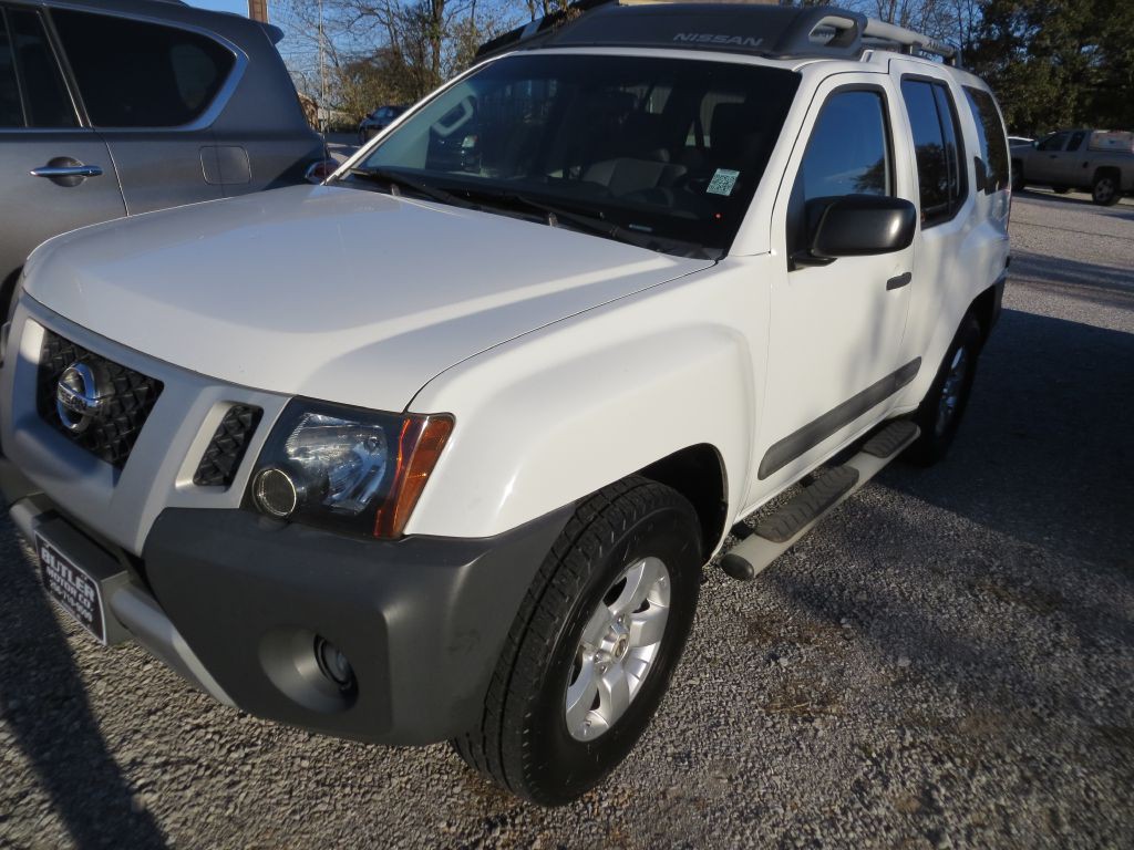 2013 Nissan Xterra Image 1