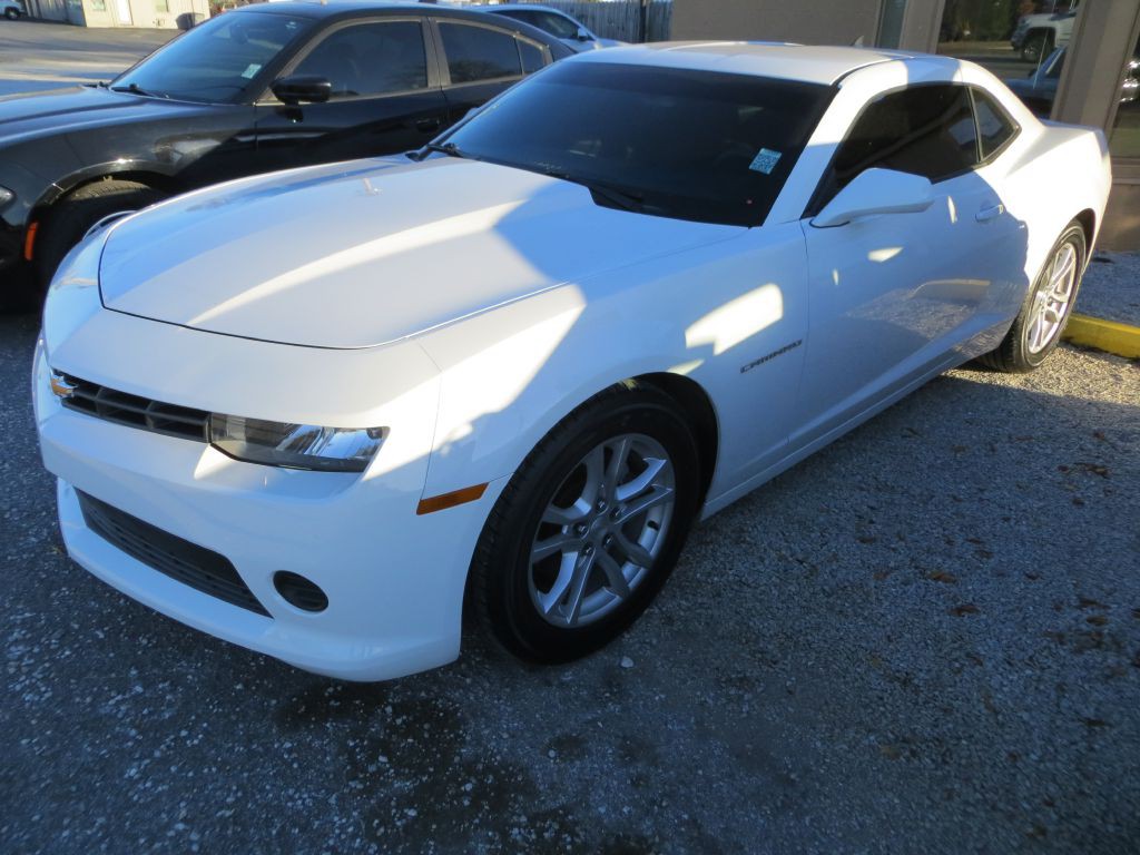 2015 Chevrolet Camaro Image 1