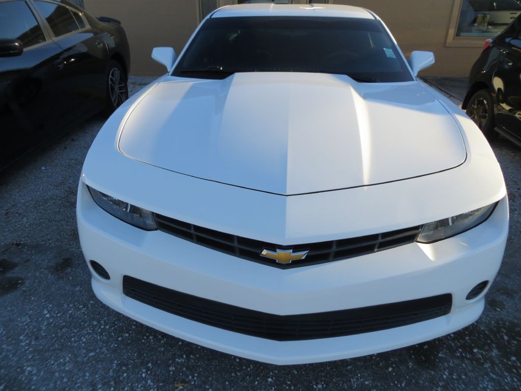 2015 Chevrolet Camaro Image 2