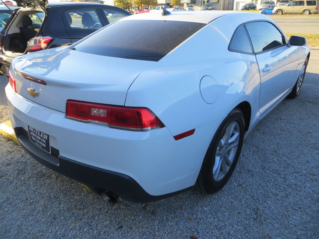 2015 Chevrolet Camaro Image 4