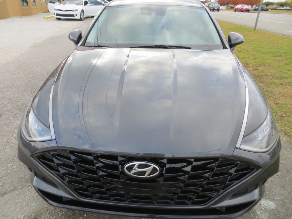 2021 Hyundai Sonata Image 2