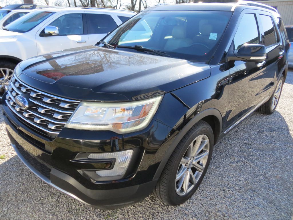 2016 Ford Explorer Image 1