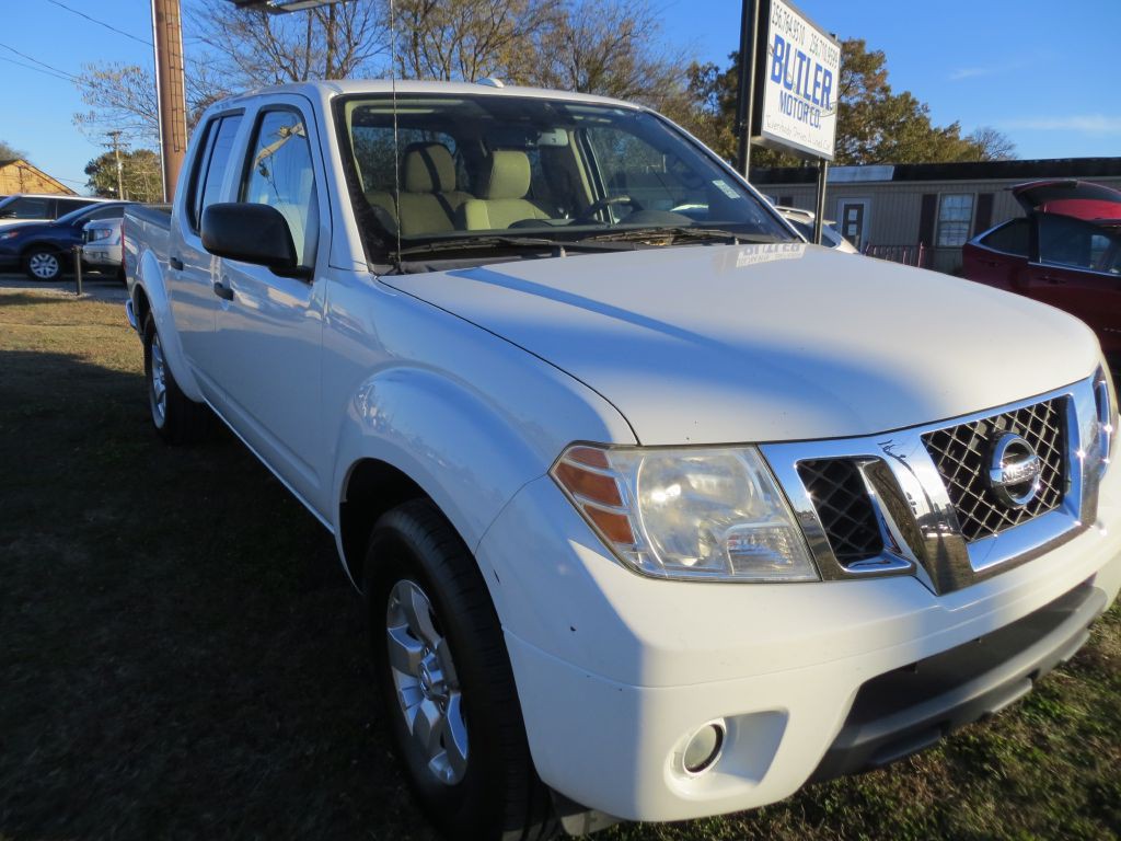2013 Nissan Frontier Image 3