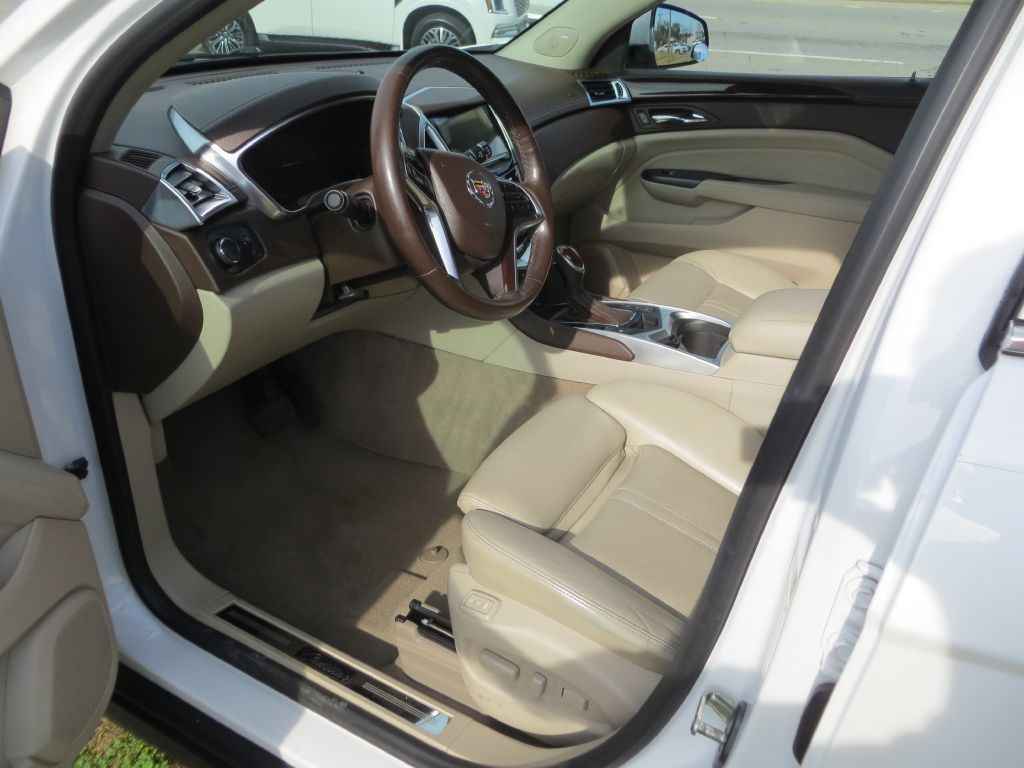2014 Cadillac SRX Image 7