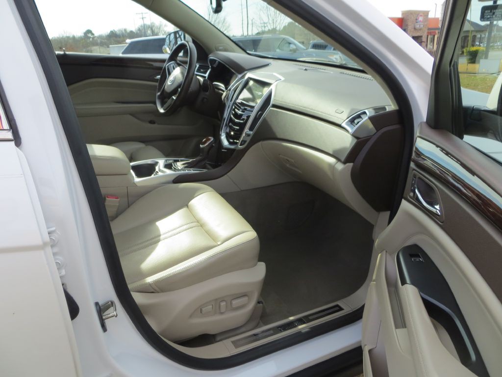 2014 Cadillac SRX Image 9