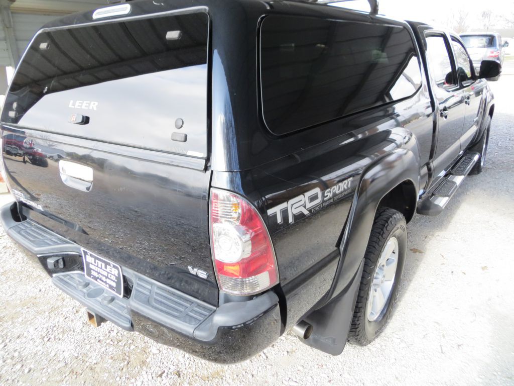 2015 Toyota Tacoma Image 4