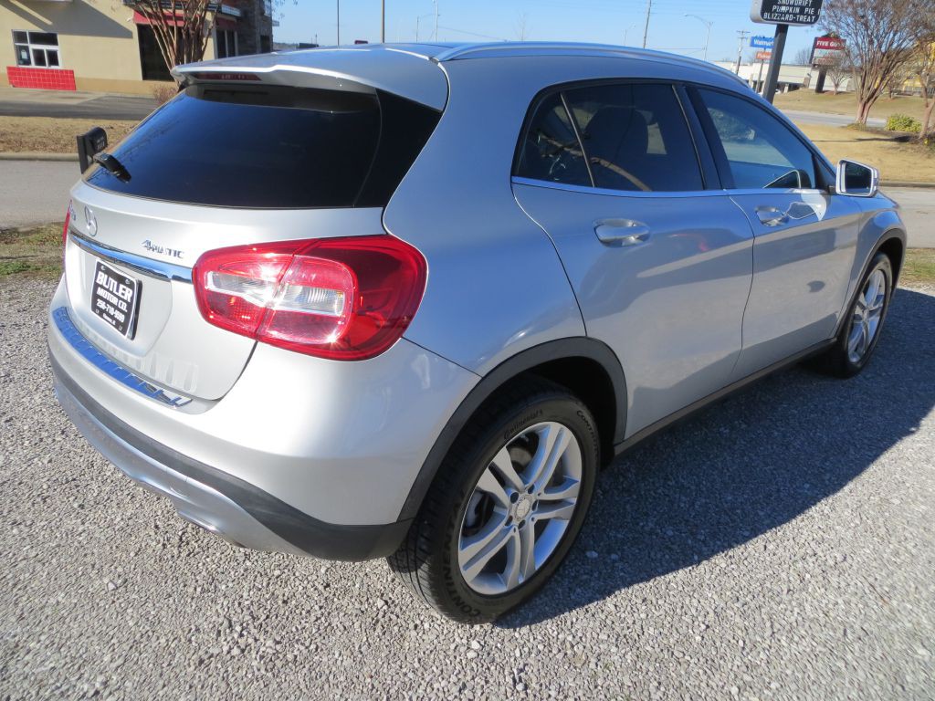 2015 Mercedes-Benz GLA-Class Image 4