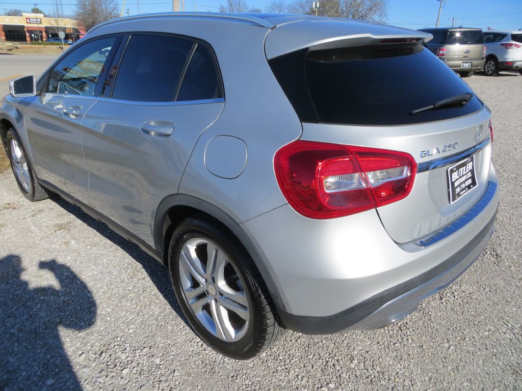 2015 Mercedes-Benz GLA-Class Image 6