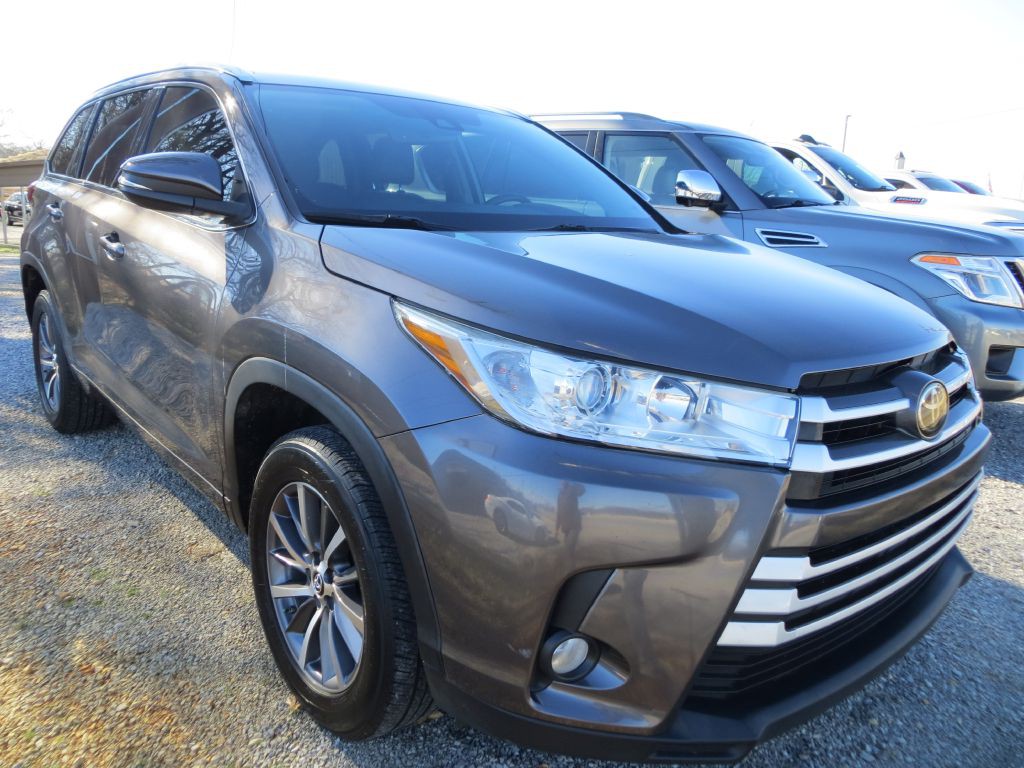 2018 Toyota Highlander Image 3
