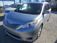 Image for 2015 Toyota Sienna LE ID: 7095107