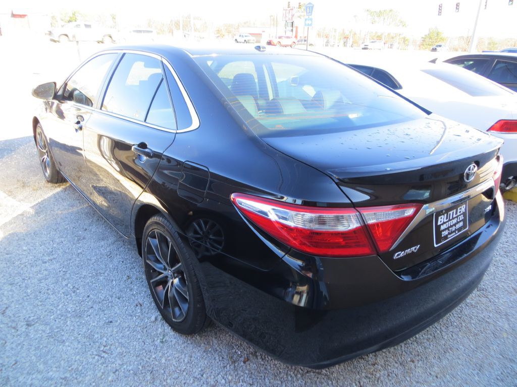 2015 Toyota Camry Image 5