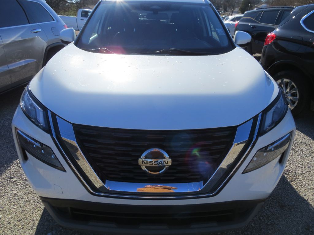 2021 Nissan Rogue Image 2