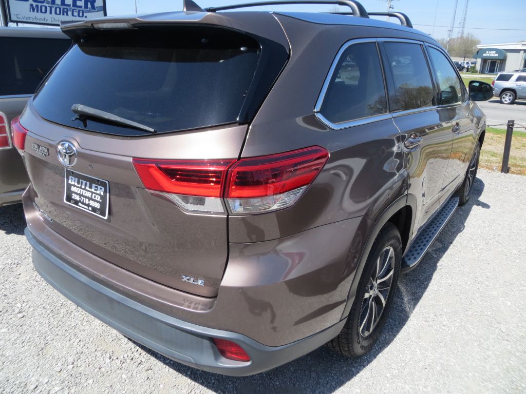 2018 Toyota Highlander Image 4