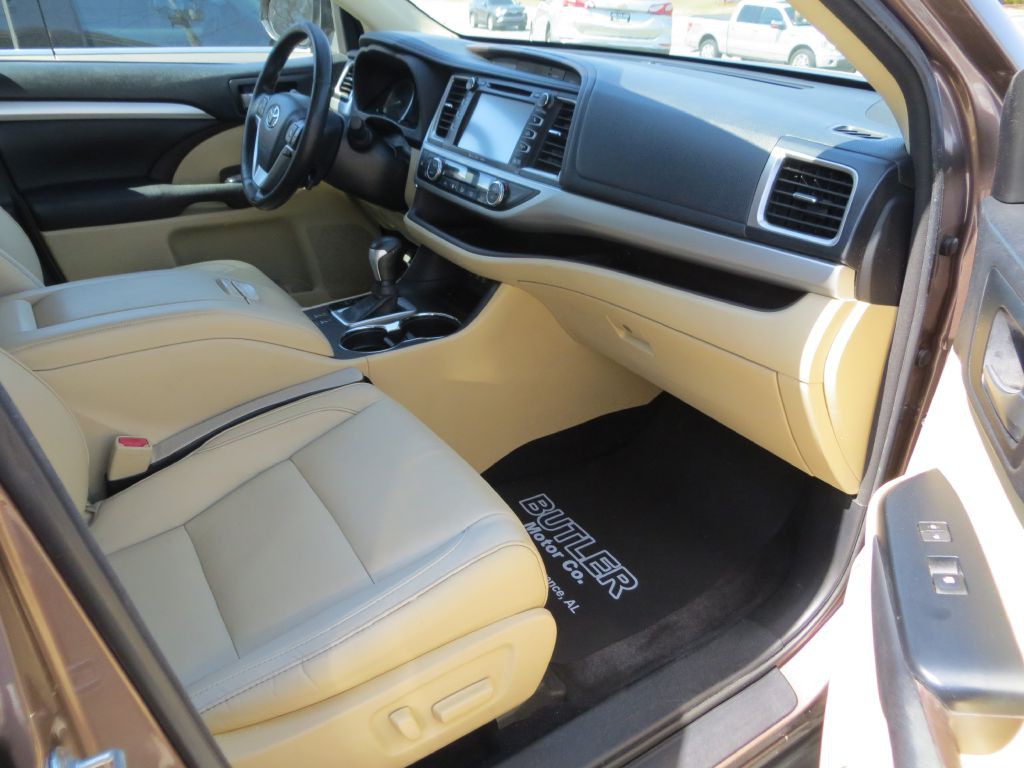 2018 Toyota Highlander Image 9
