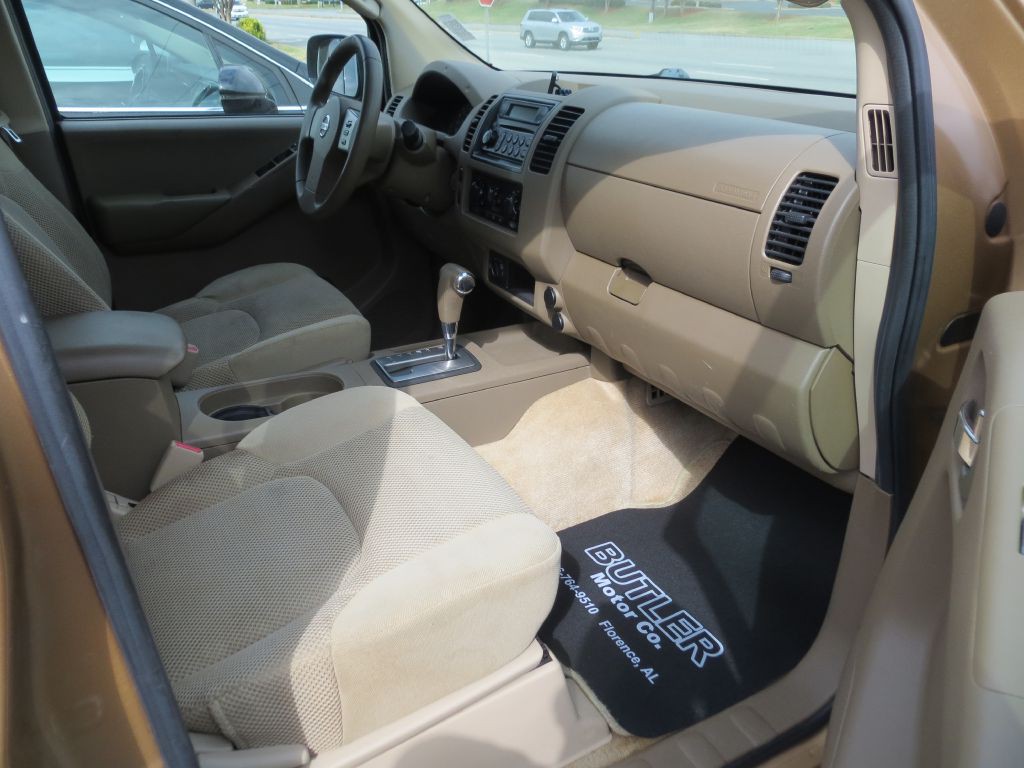 2005 Nissan Frontier Image 8