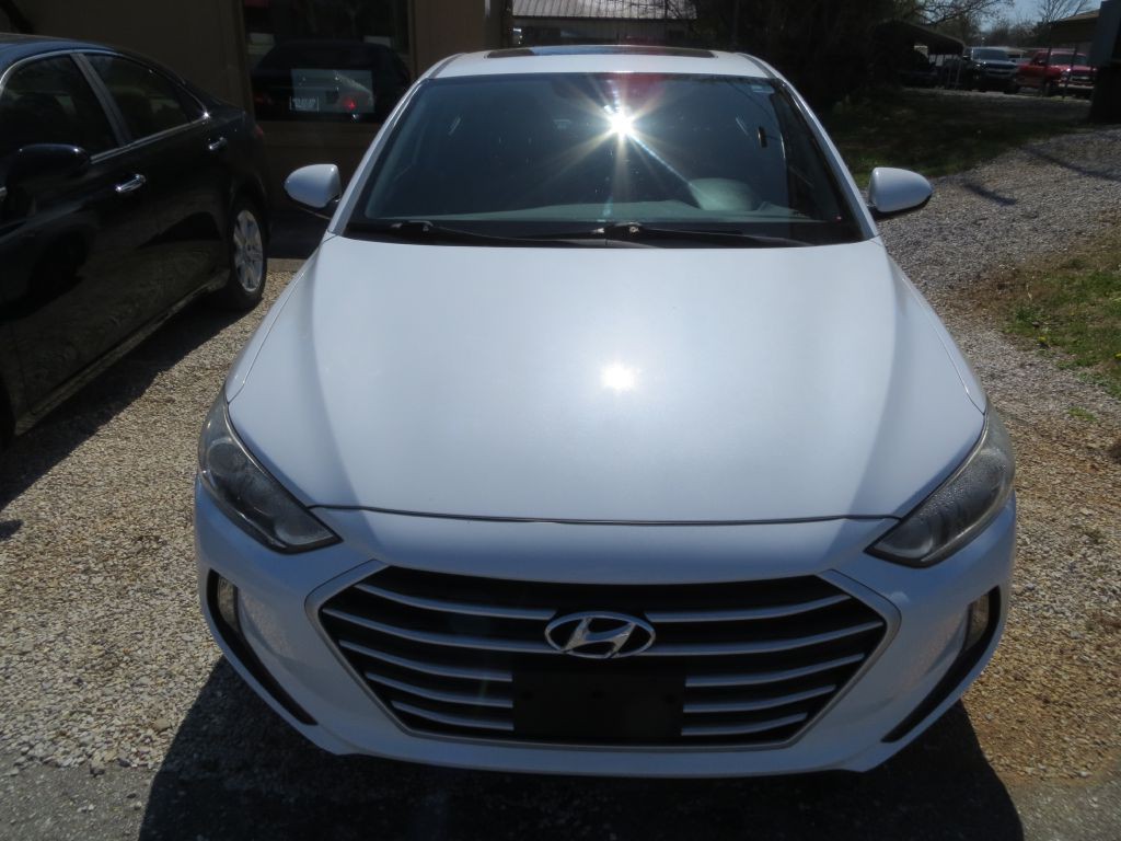 2018 Hyundai Elantra Image 2