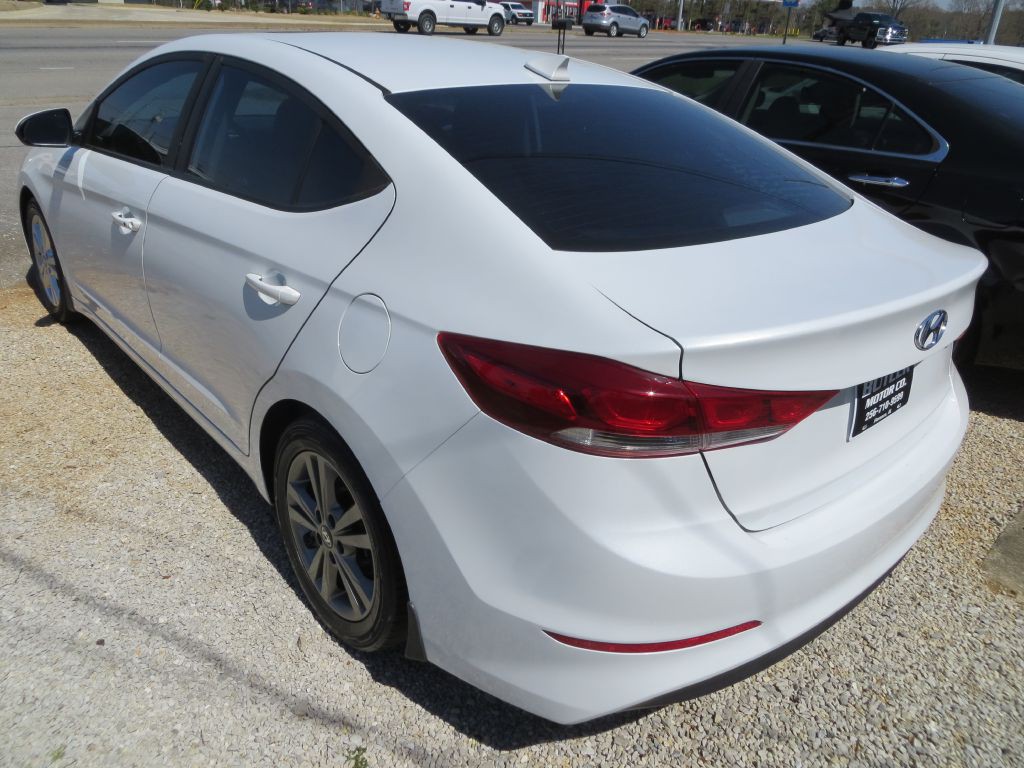 2018 Hyundai Elantra Image 6