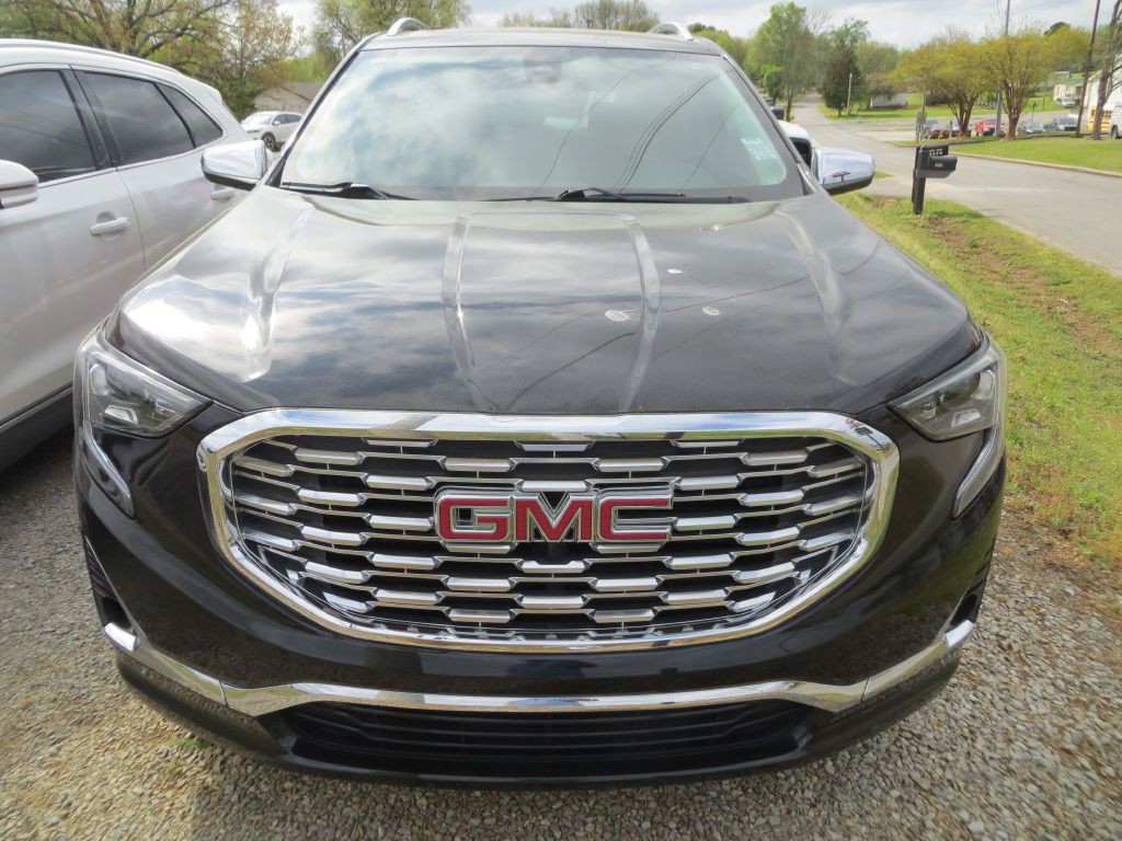 2019 GMC Terrain Image 2