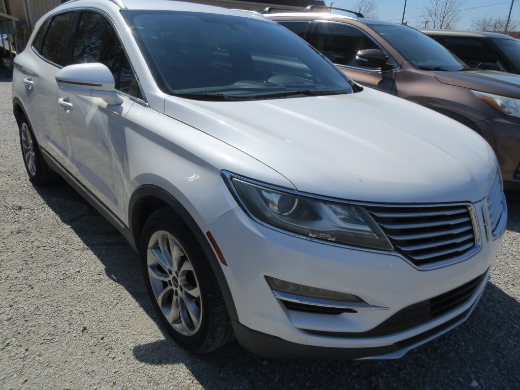 2015 Lincoln MKC Image 3