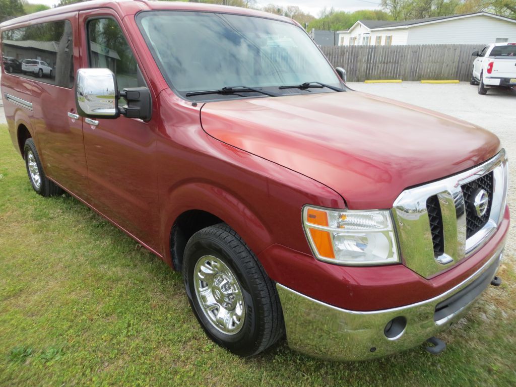 2017 Nissan NV Image 3