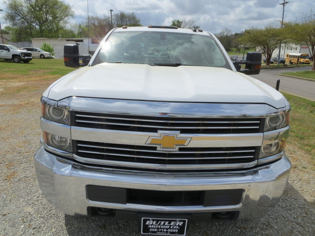 2018 Chevrolet Silverado 1500 Image 2