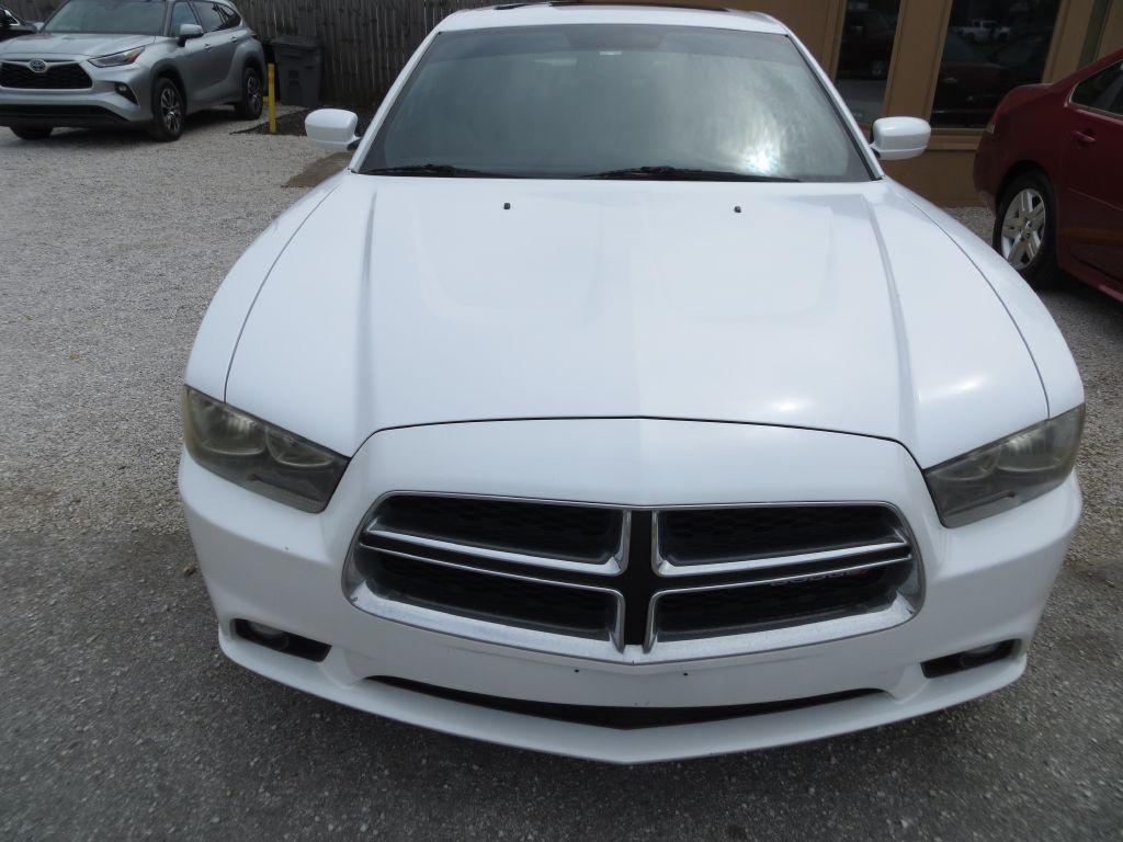 2013 Dodge Charger Image 2