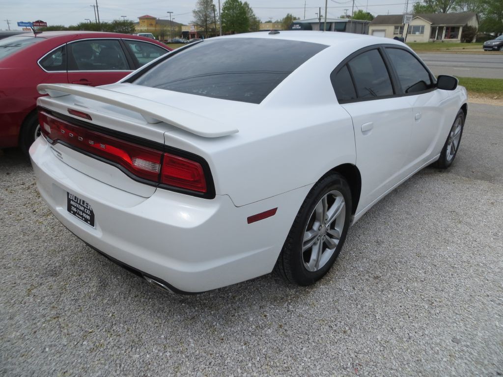 2013 Dodge Charger Image 4