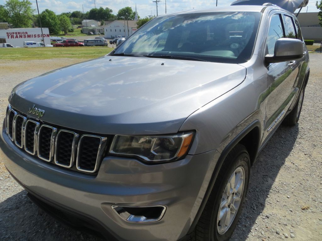 2019 Jeep Grand Cherokee Image 1