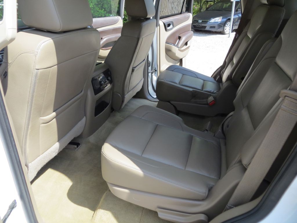 2016 Chevrolet Tahoe Image 8