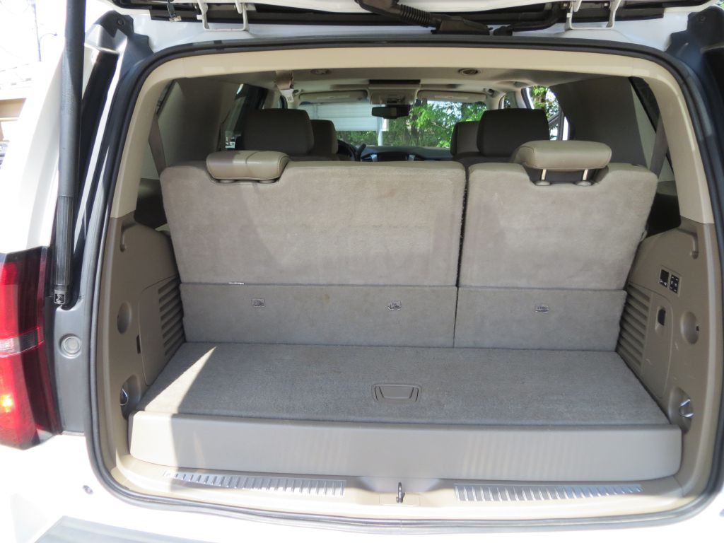 2016 Chevrolet Tahoe Image 9