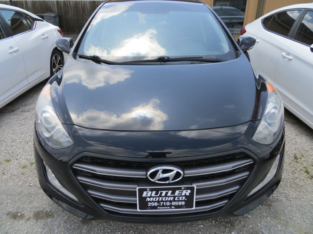 2016 Hyundai Elantra Image 2