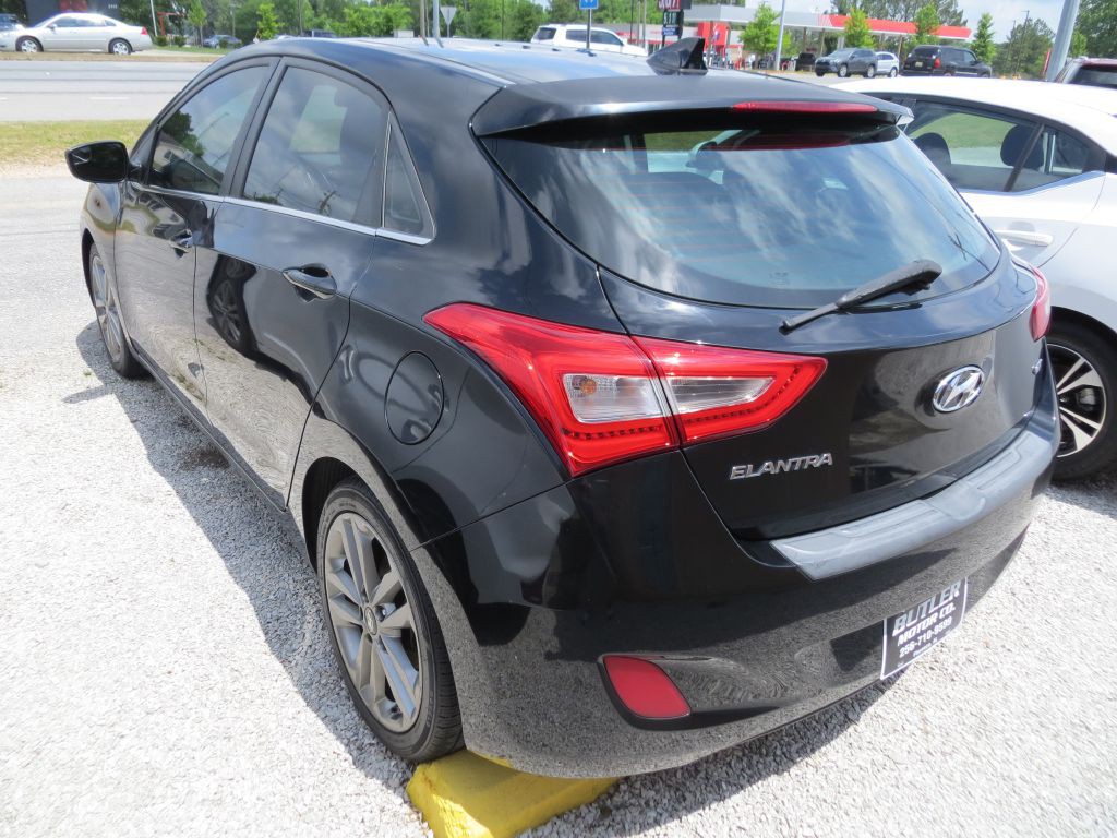 2016 Hyundai Elantra Image 4