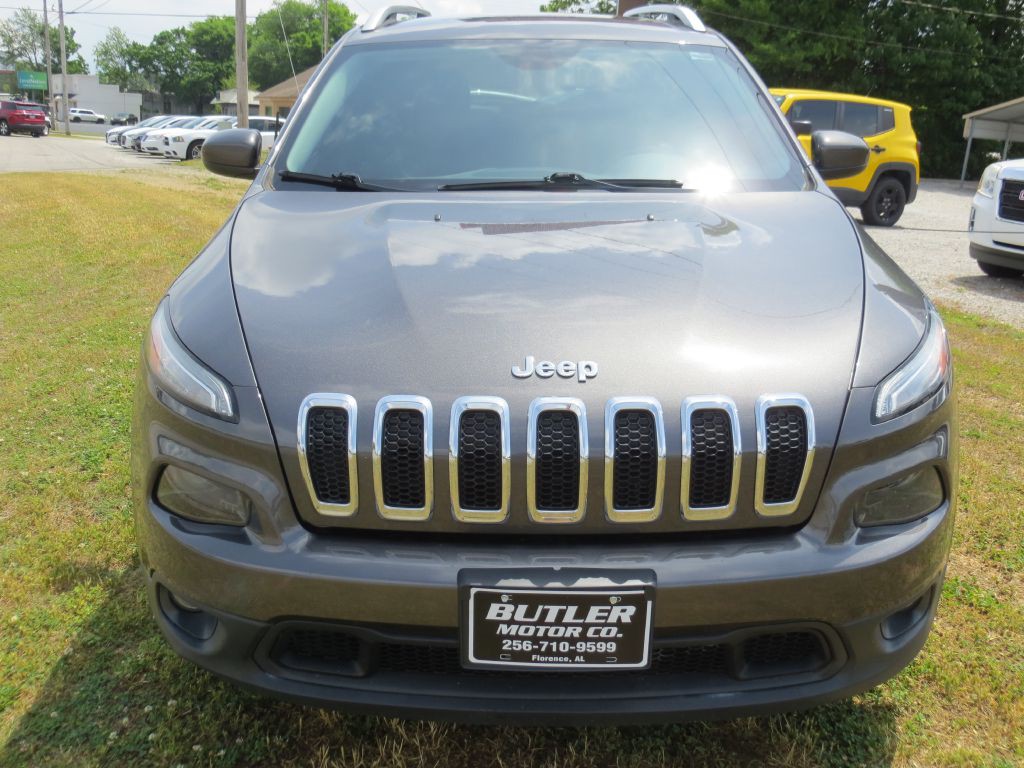 2018 Jeep Cherokee Image 2