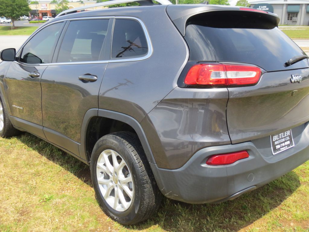 2018 Jeep Cherokee Image 6