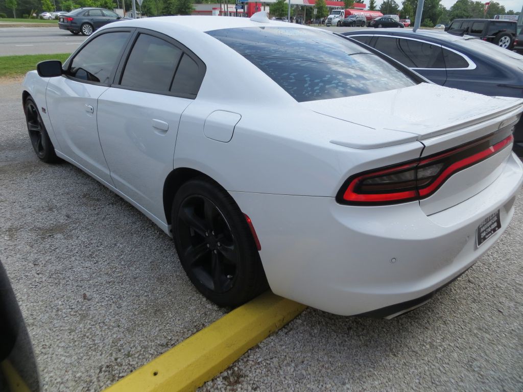 2018 Dodge Charger Image 4