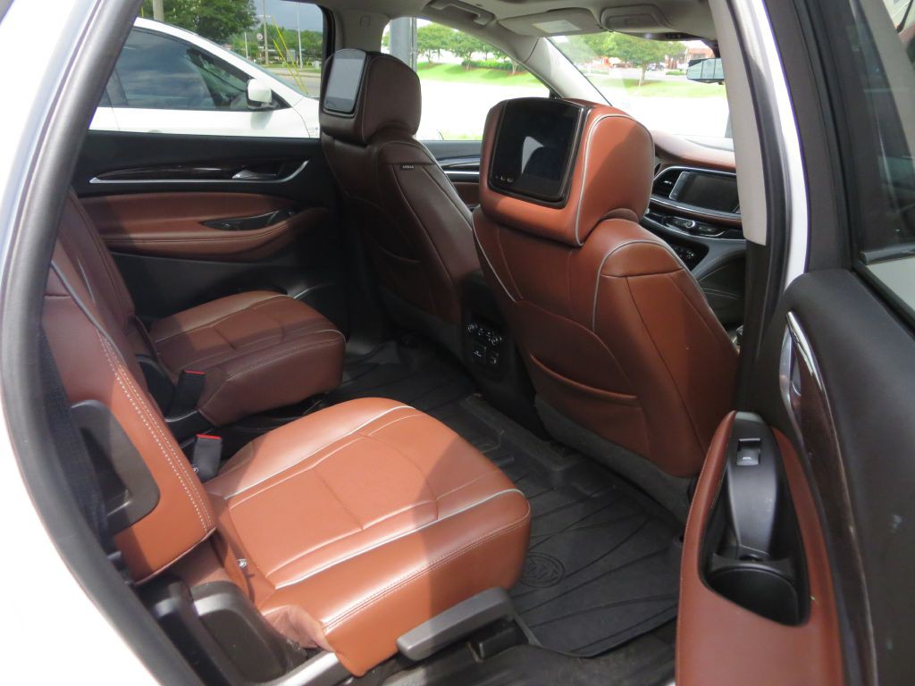 2019 Buick Enclave Image 10