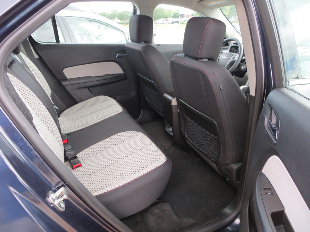2015 Chevrolet Equinox Image 11