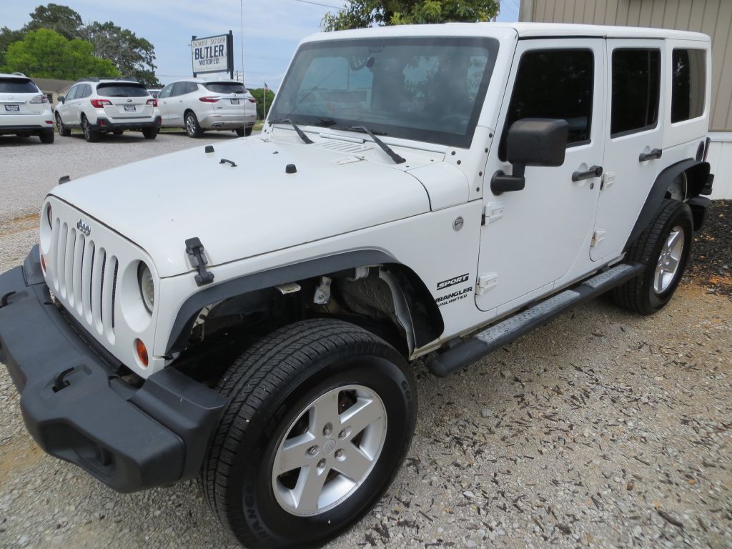 2013 Jeep Wrangler Unlimited Image 1
