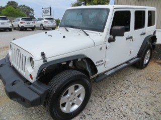 Image for 2013 Jeep Wrangler Unlimited Sport ID: 7537181