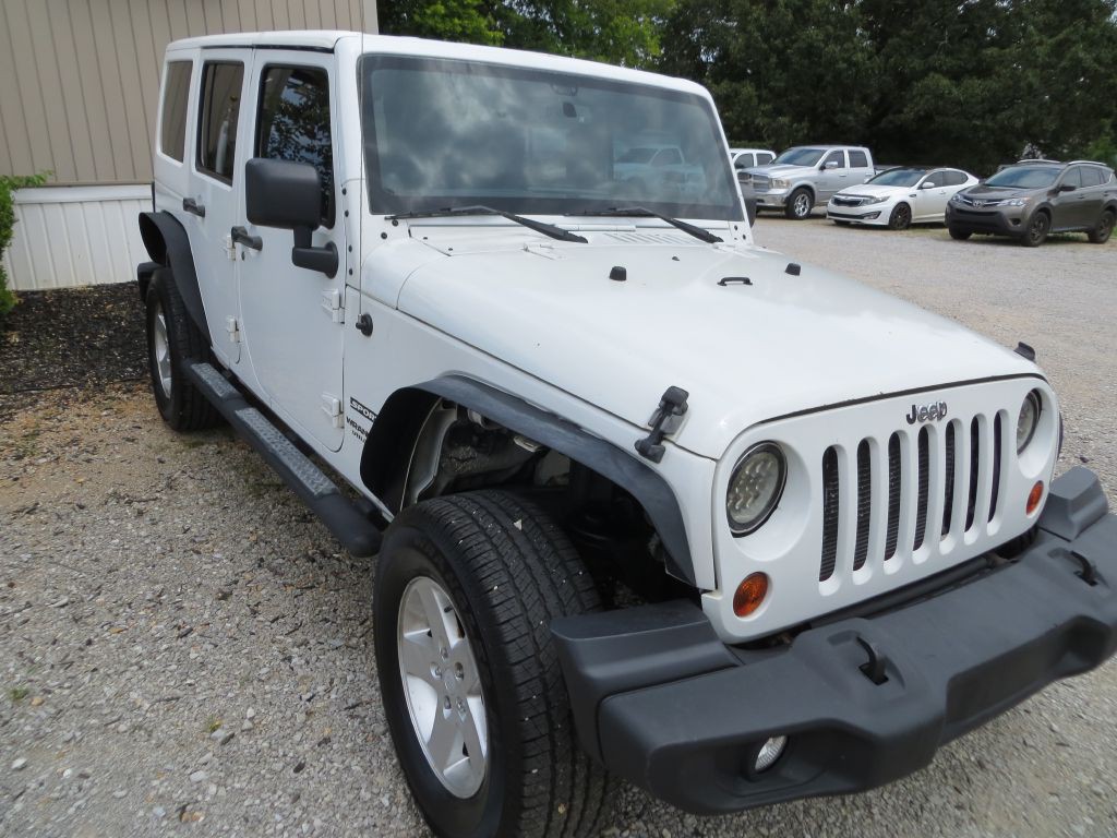 2013 Jeep Wrangler Unlimited Image 3