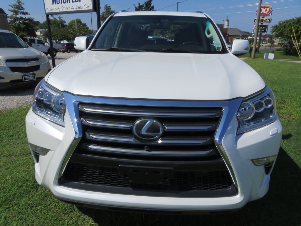 2019 Lexus GX Image 2