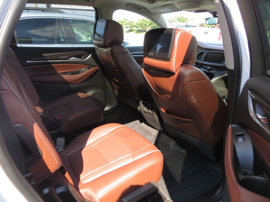 2019 Buick Enclave Image 10