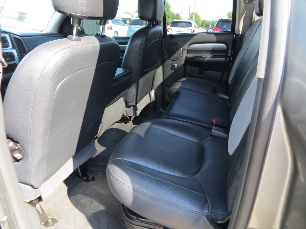 2005 Dodge Ram 2500 Image 8