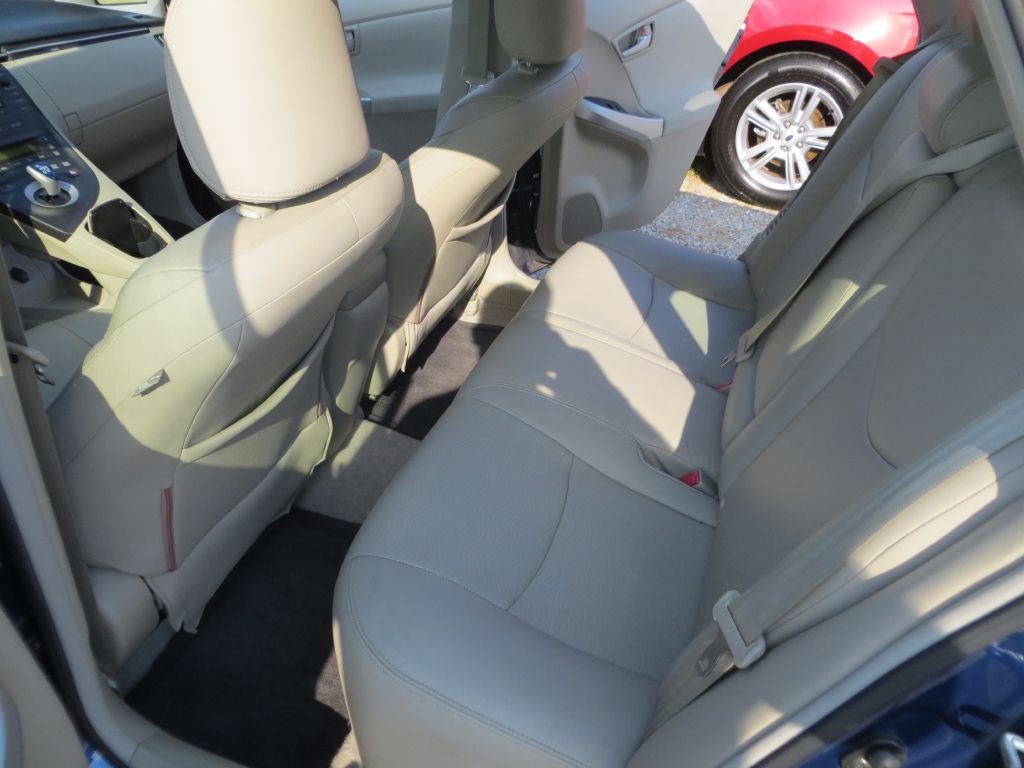 2011 Toyota Prius Image 8