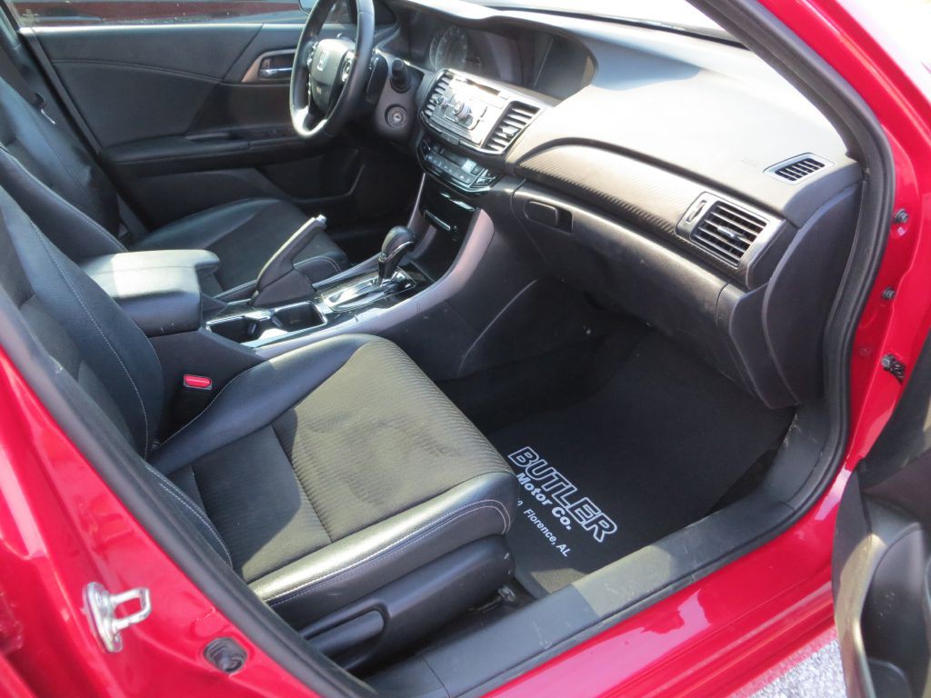 2017 Honda Accord Image 9