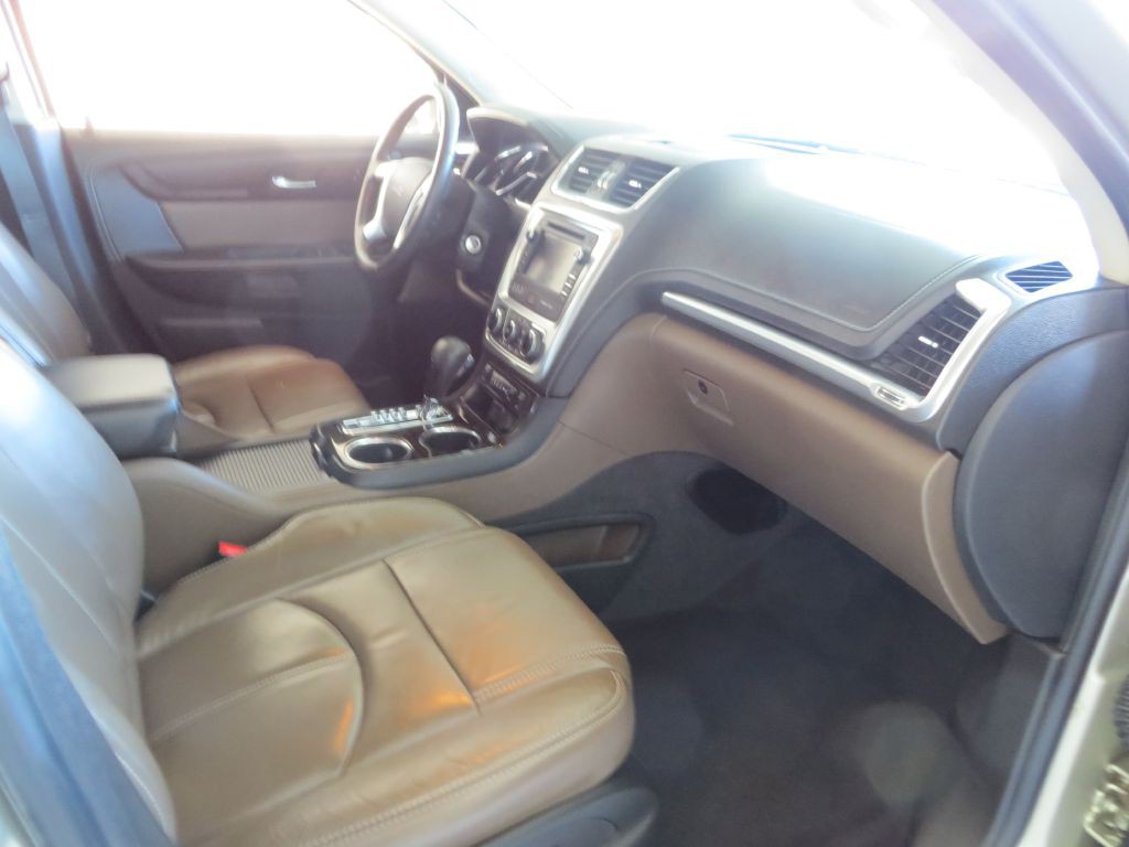 2015 GMC Acadia Image 10