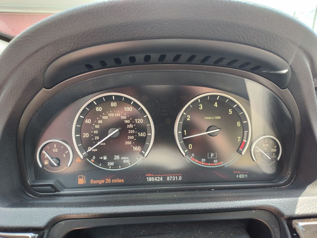 2011 BMW 5 Series Image 7