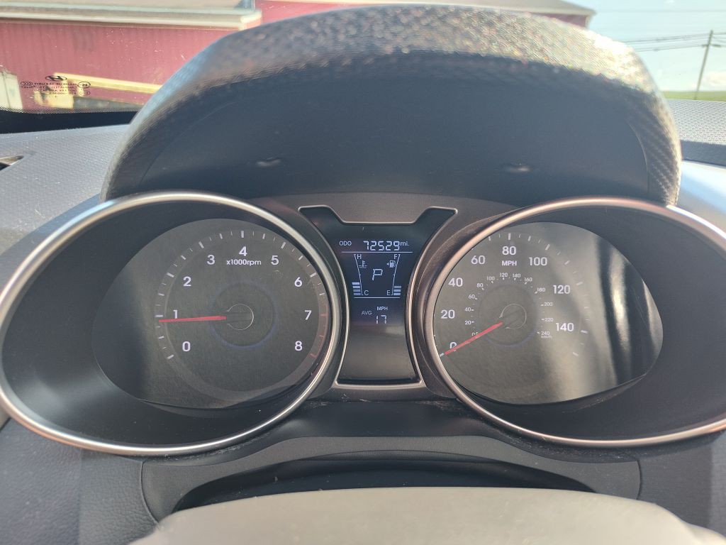 2013 Hyundai Veloster Image 7